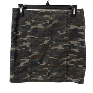 FREE People Women’s Camo‎ Back Half Zip Denim Mini Skirt Size S (6)